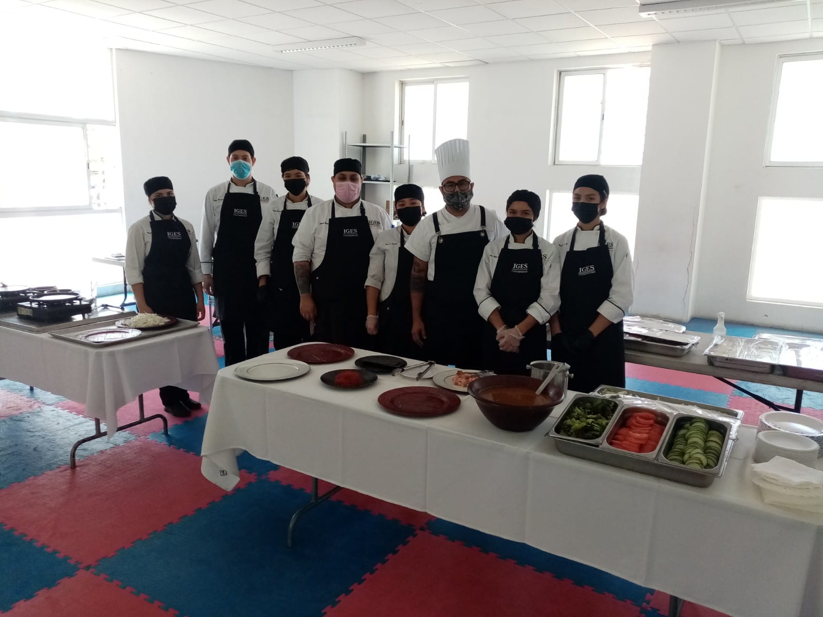 2283b4a9 f508 4b76 bcad cb5ef36719a1